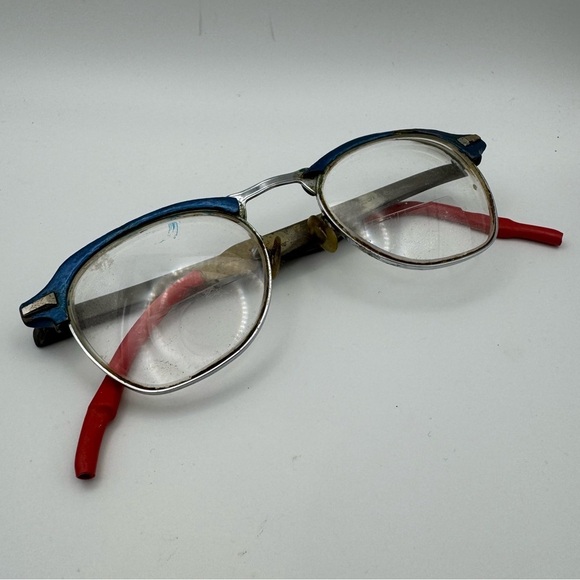 Unique Metal Bi Focals Red Plastic Tipped Arms Blue Run Detail Rare Vintage 50s - Picture 6 of 7